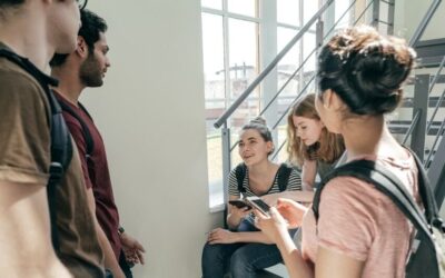 Becas para estudios de posgrado en Colombia con apoyo para tesis
