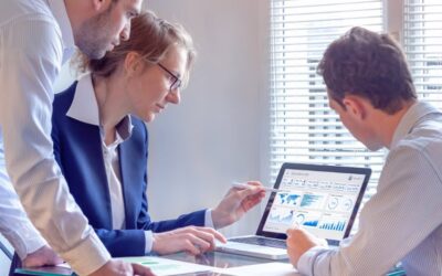Becas para posgrados en administración y negocios en Colombia